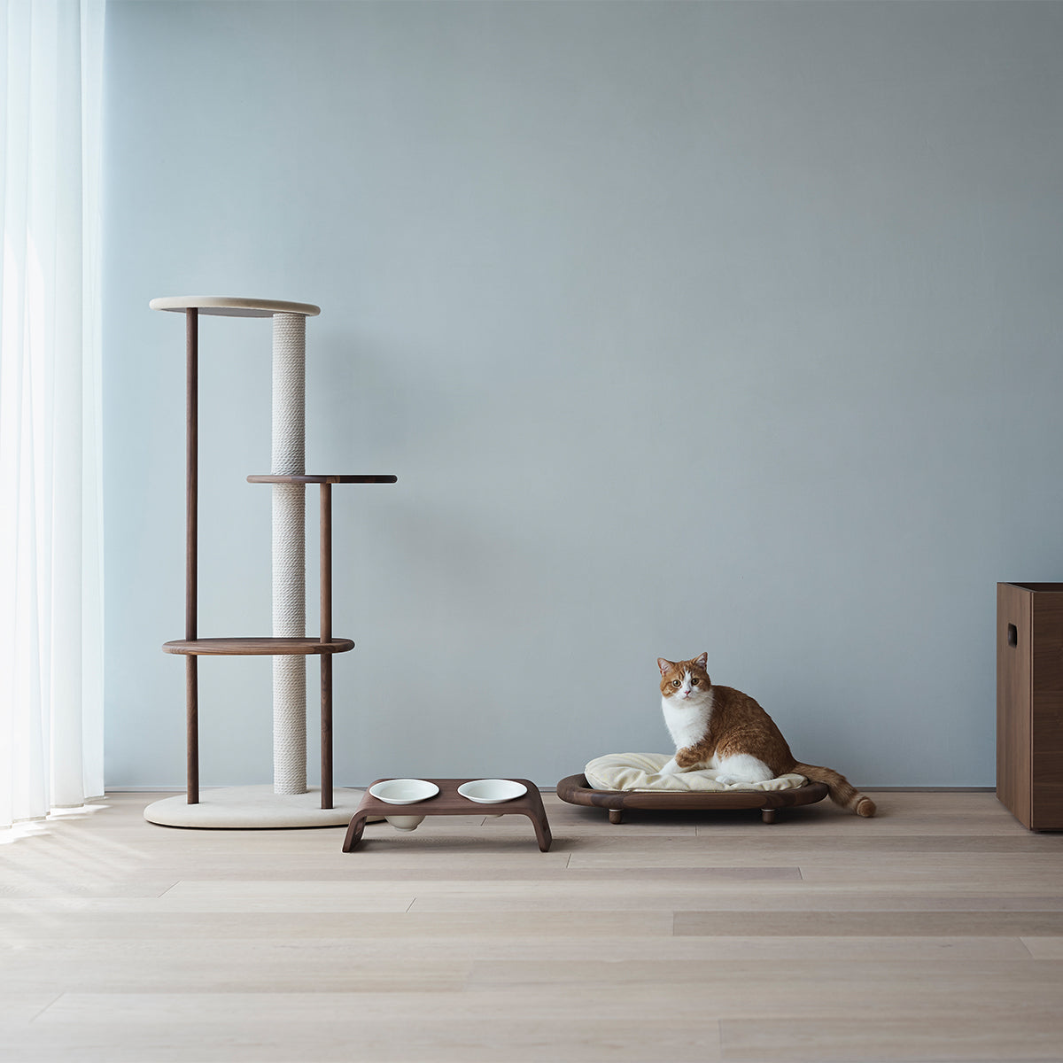 Karimoku Cat's Luxury Wooden Cat Bed: Style & Practicality in AUS