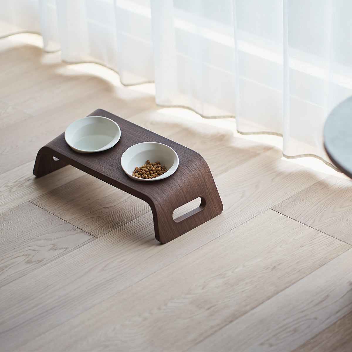 Karimoku Cat Raised Food Stand, With 2 Ceramic Cat Bowls | at Made Moggie